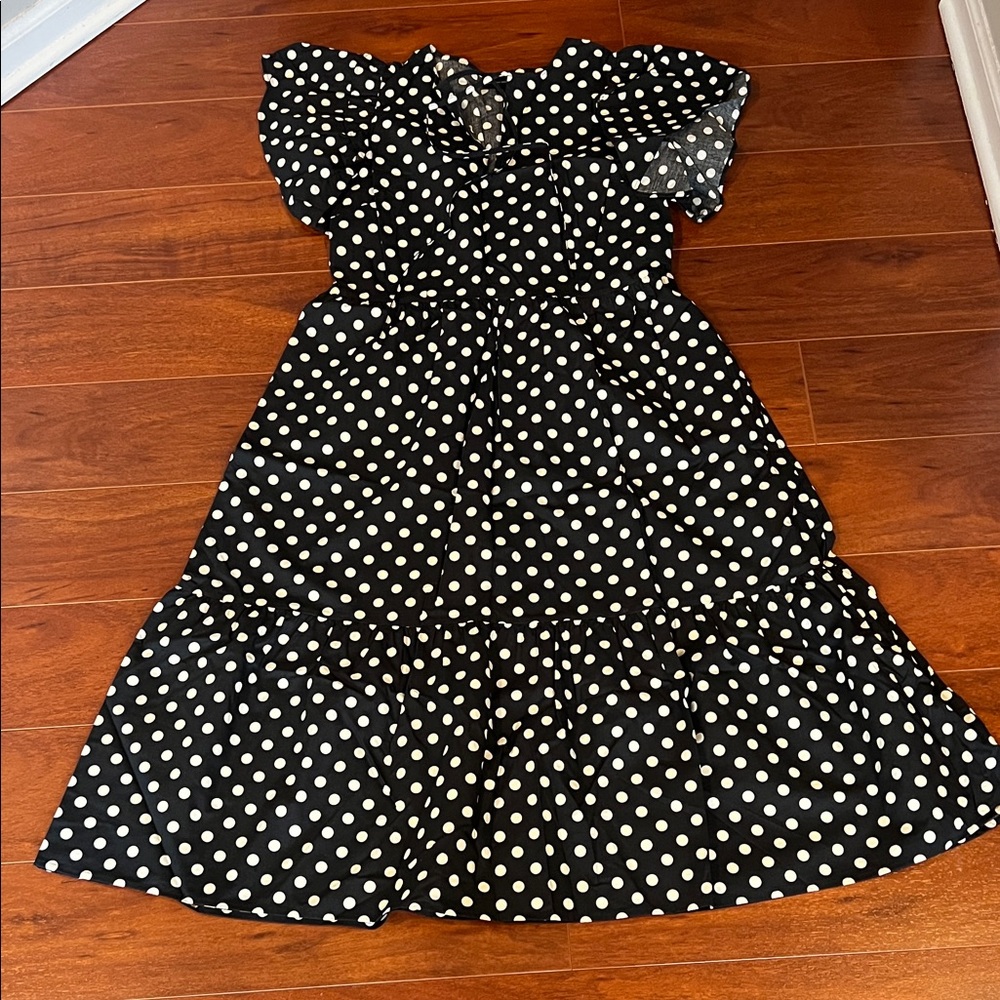 Who What Wear Black and White Polka Dot Midi Dress